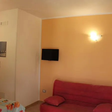 Jonico アパートホテル 3*